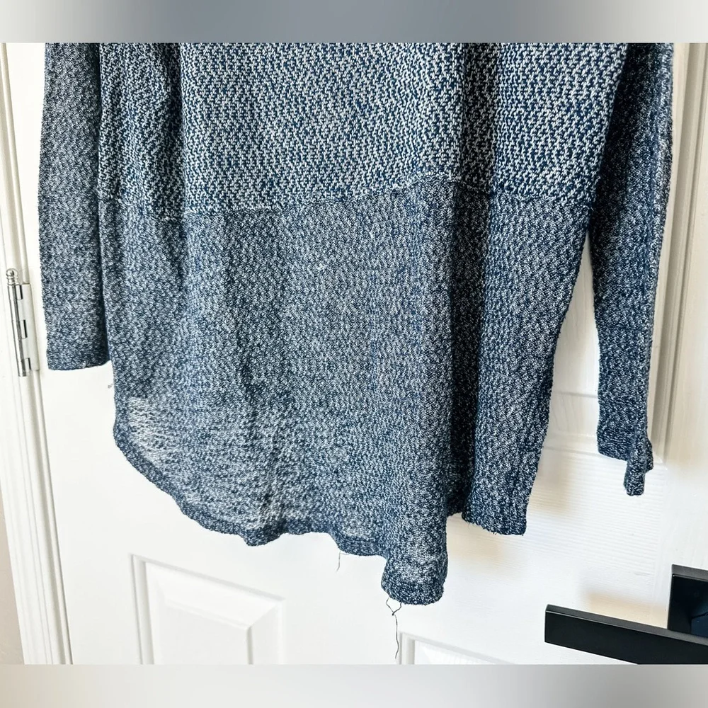 FREE PEOPLE Beach Women's Blue Long Sleeve Knit Sweater Top - Small
